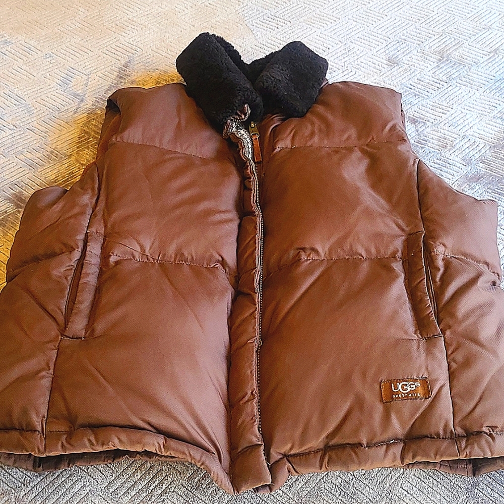 Ugg vest
